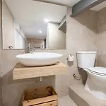 Apartamento New! Huge & Sunny 2br Duplex 10' Setas *