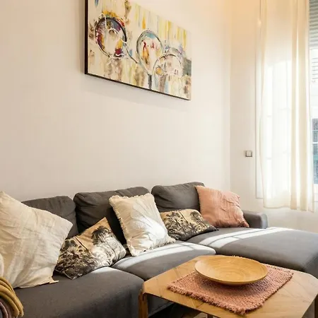 New! Huge & Sunny 2br Duplex 10' Setas Sevilla