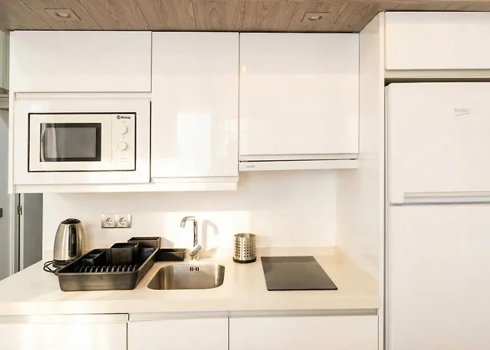 Apartament New! Huge & Sunny 2br Duplex 10' Setas *