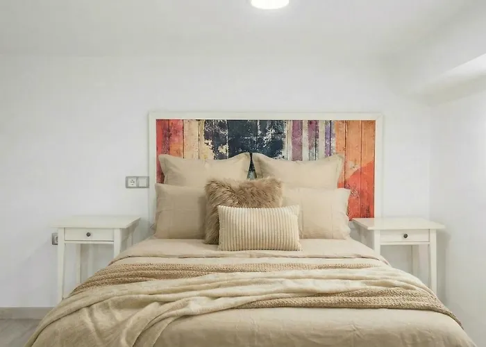 New! Huge & Sunny 2br Duplex 10' Setas * Sewilla