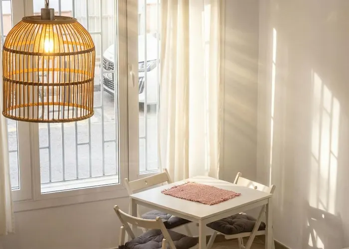 Apartament New! Huge & Sunny 2br Duplex 10' Setas *