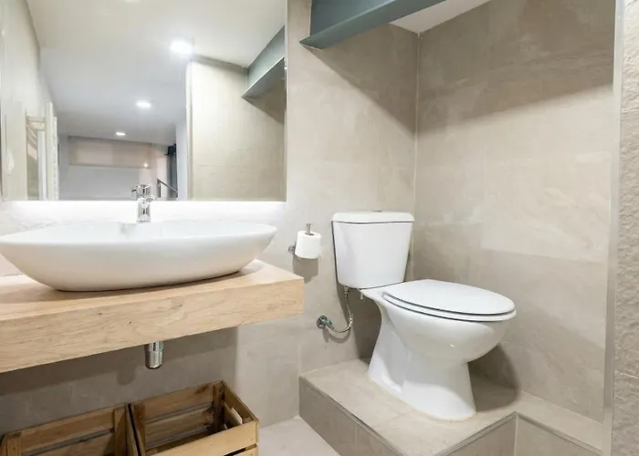 Apartament New! Huge & Sunny 2br Duplex 10' Setas *